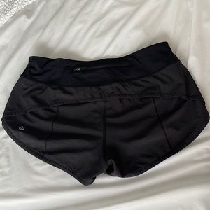 Lulu Lemon Speed Up Short